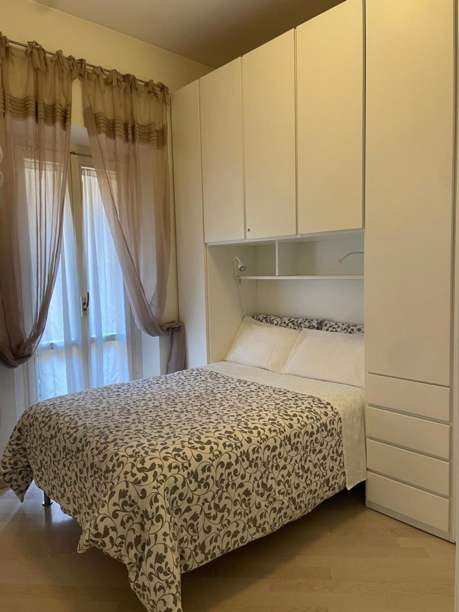 Downtown Apartment Milan Luaran gambar