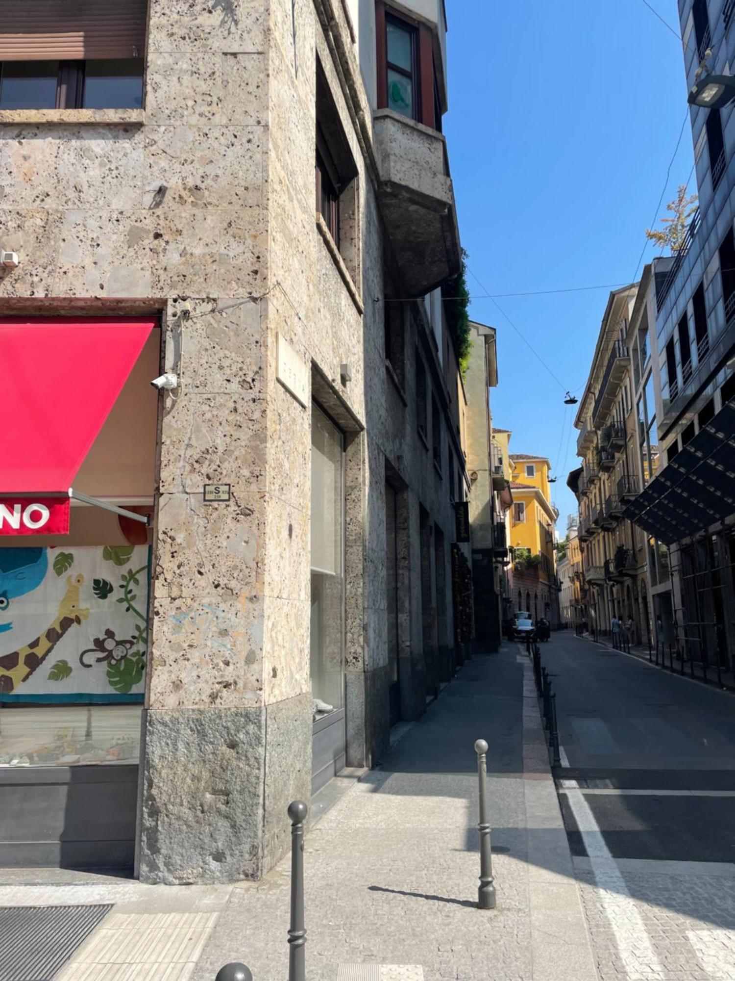 Downtown Apartment Milan Luaran gambar